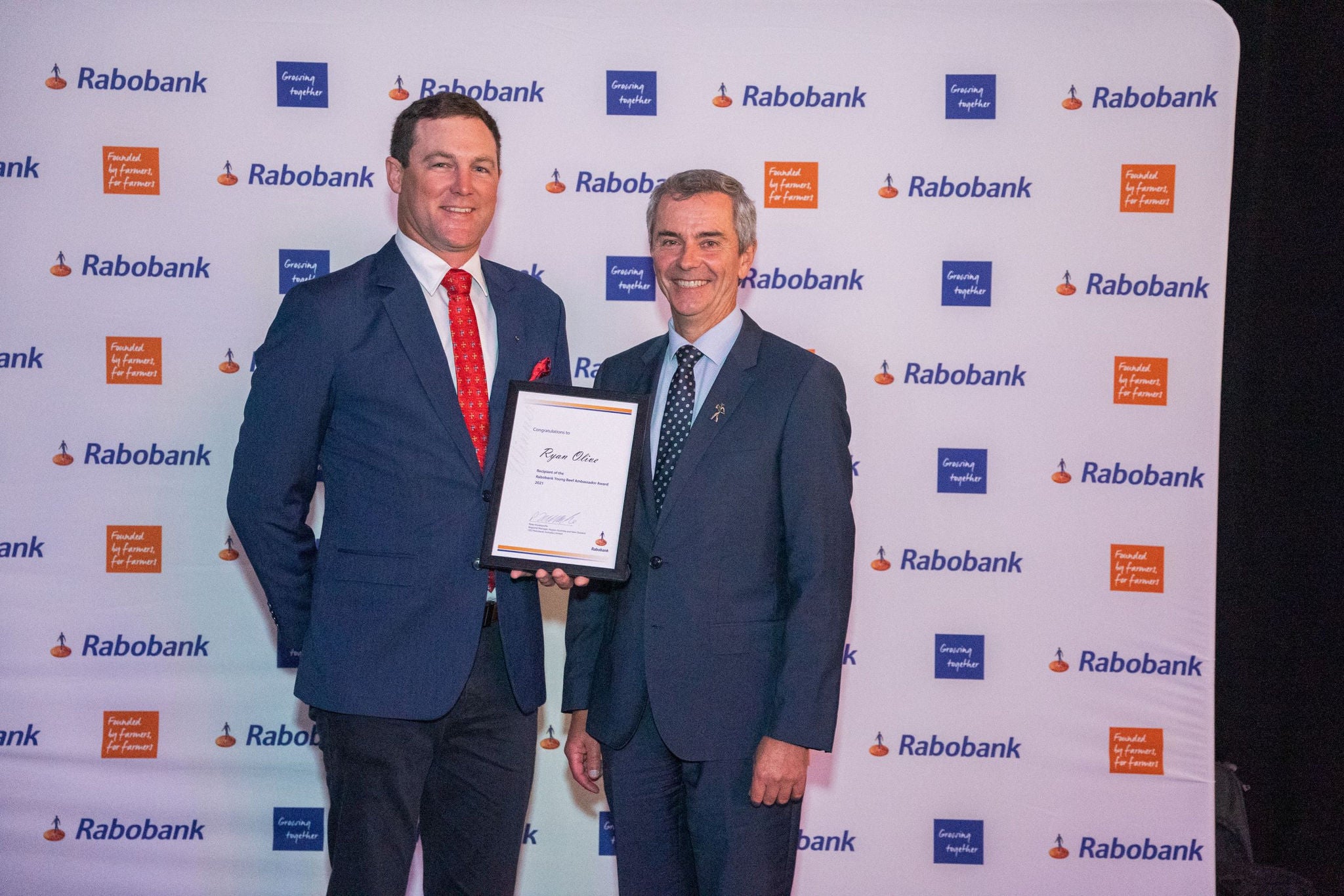 2021 Rabobank Young Beef Ambassador Ryan Olive with Rabobank former CEO Peter Knoblanche.