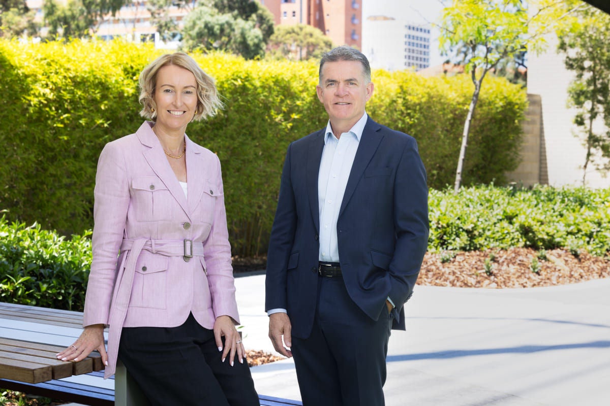 Grower Group Alliance CEO Rikki Foss and Rabobank Western Australia State Manager, Steve Kelly.