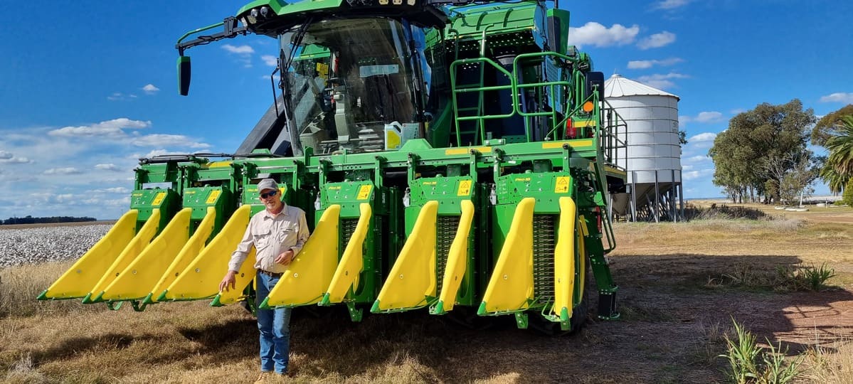 Contracting affords Greg an opportunity for cotton growing insights in different regions.