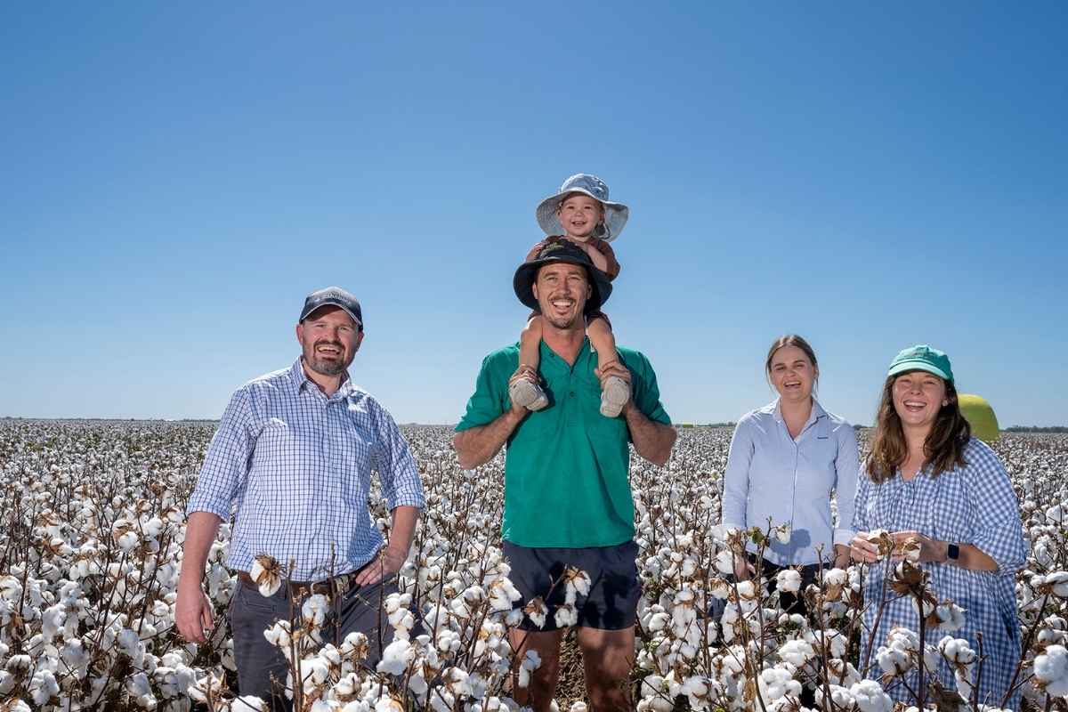 image-blog - dubbo-staff-whittaker-family