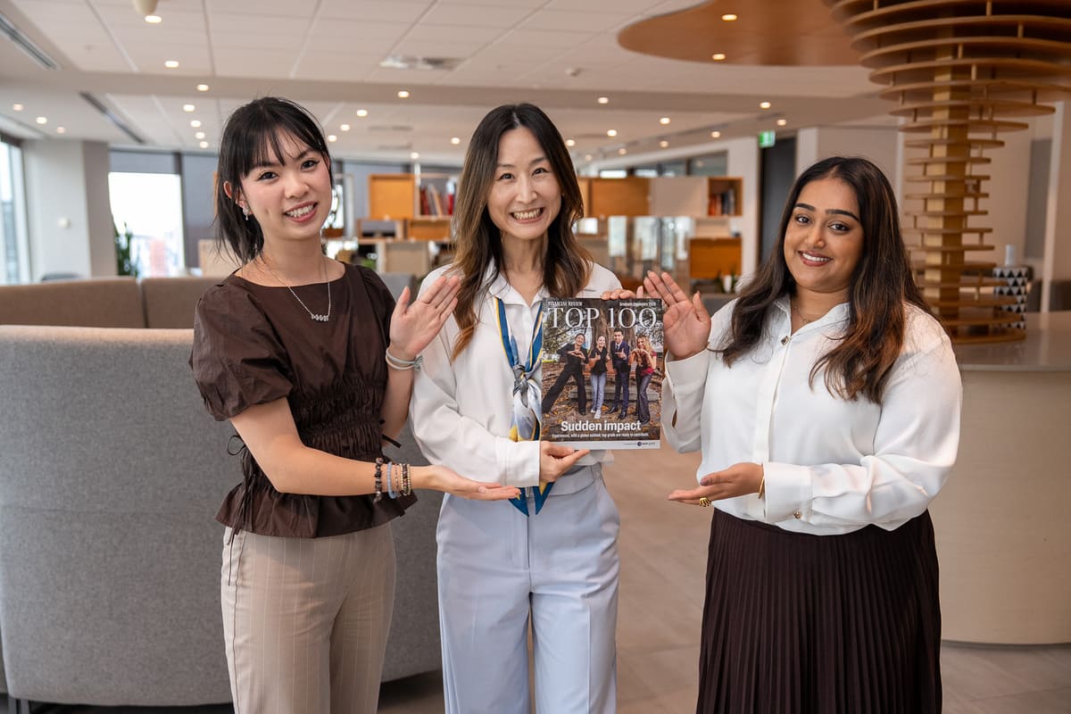 Tech graduate Sunny Shi, Rabobank Graduate Program Manager, Tammy Sun, and law graduate, Anika Deshpande are thrilled the program has recently been recognised with a swag of awards. 