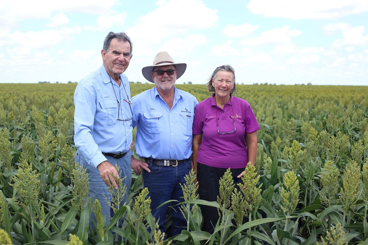 Gerrit and Pam Kurstjen with Beefwood manager, Glenn Coughlan, centre.