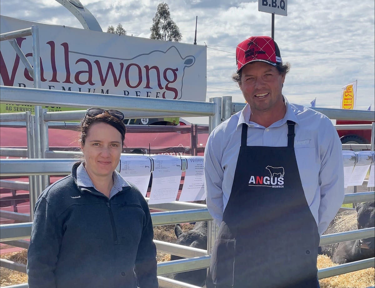 Sally at AgQuip with Lachlan James of Wallawong Premium Beef.